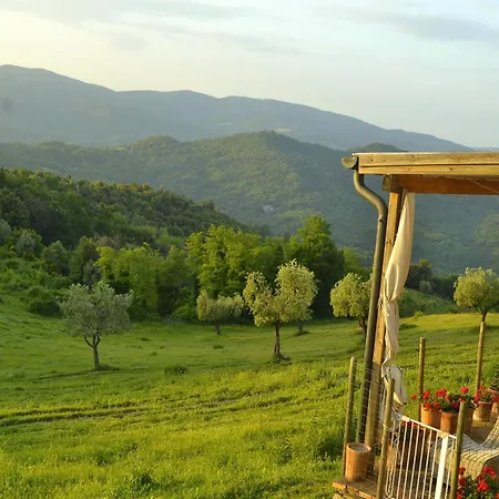 In A Wonderful Medieval Village On The Tuscan Hills, With Air Conditioning Holiday home *